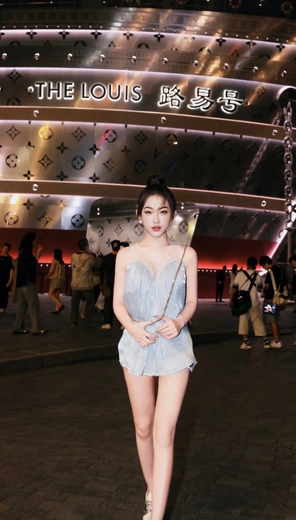 雅莉絲 (W7K4KNY6D4) - 圖片 8 - 泰妹 台中 - 定點舒壓導航娛樂
