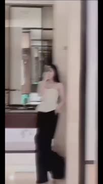 初夏 (SURB6YK5QC) - 影片 2 - 越南妹 桃園 - 麻糬配茶最對味