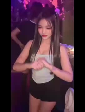 林小薇 (378478) - 影片 2 - 泰妹 台北 - 緋緋
