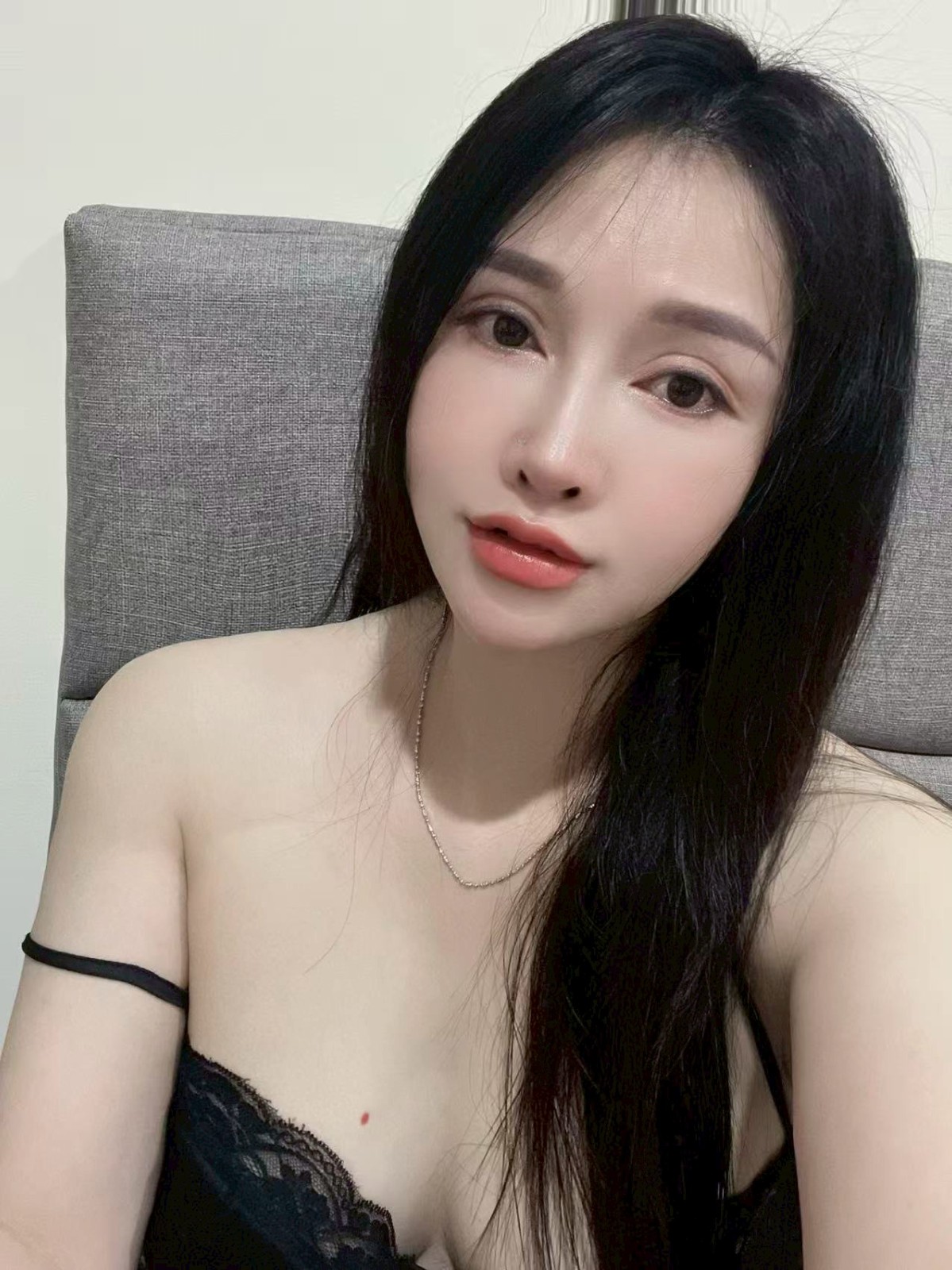 安安 (383693) - 圖片 3 - 越南妹 新竹 - 新竹香草
